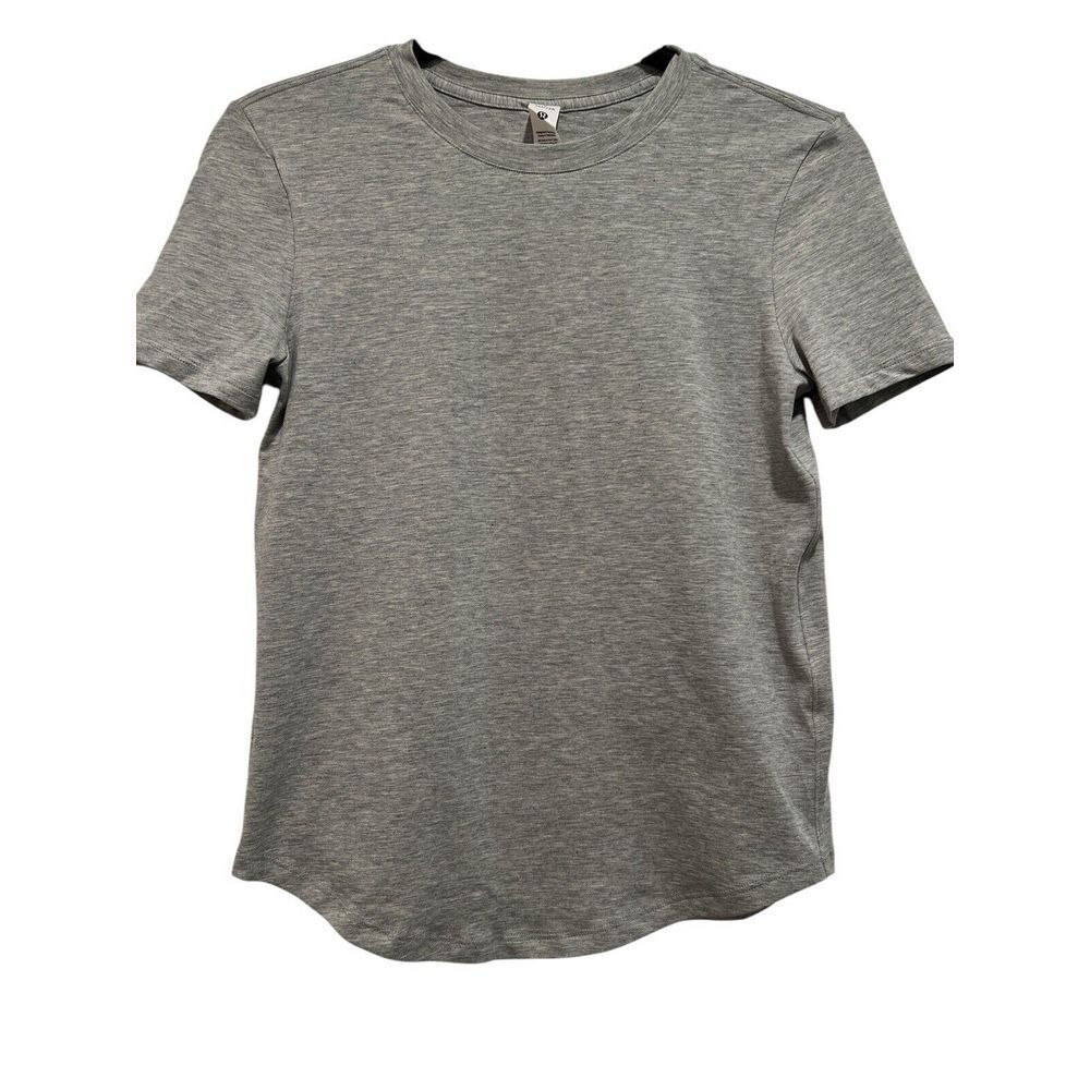 lululemon women love curved-hem crewneck t-shirt Heathered‎ Core Gray Size 6 New